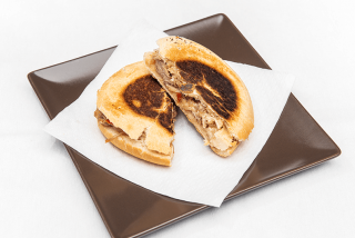 El Pocavergonyas: Mollete de porc picant