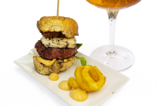 El Maracucho Grill House: Guajirita + papeln